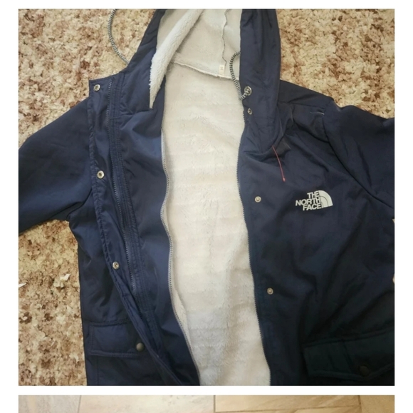 The North Face Jackets & Blazers - North Face size xl